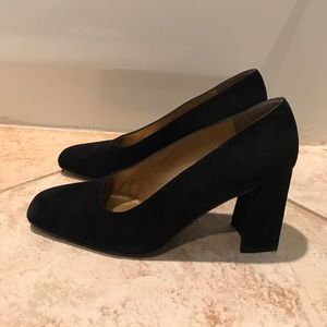 Stuart Weitzman Pumps