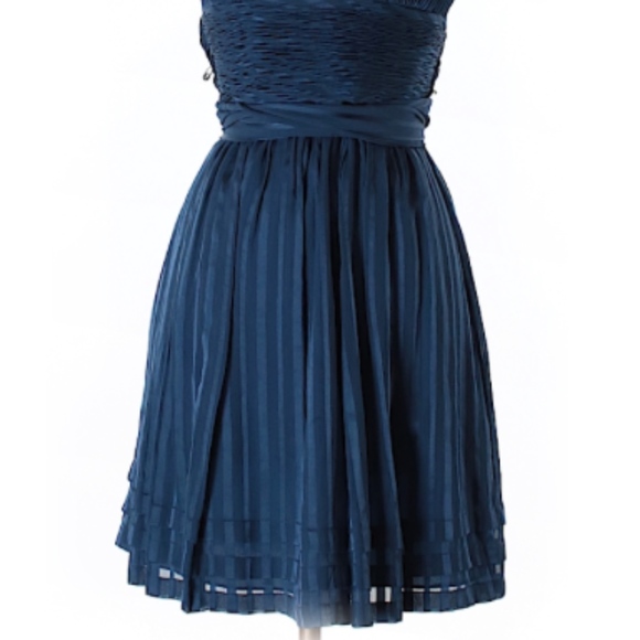 BCBGMAXAZRIA Silk Cocktail Dress - Picture 4 of 8