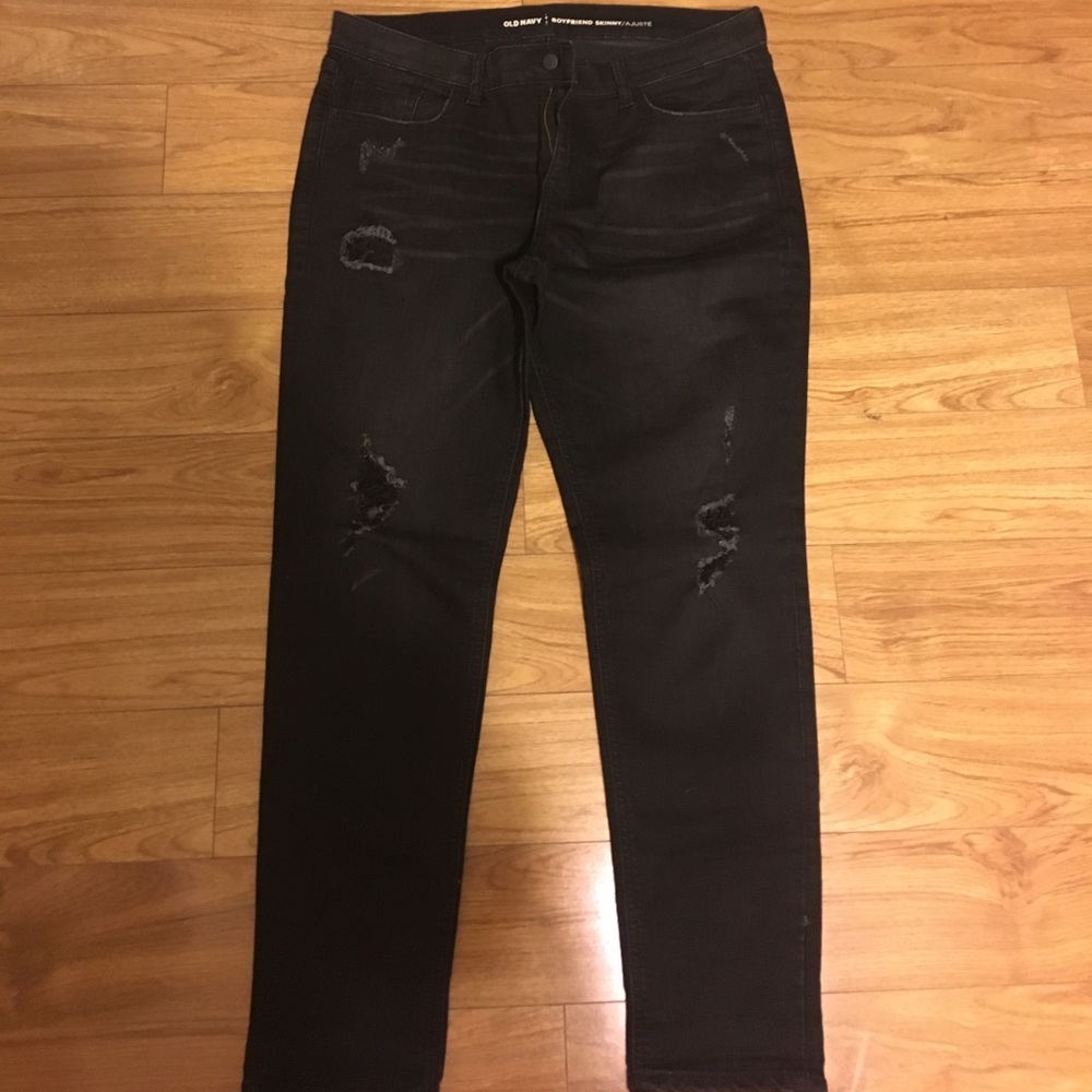 Old Navy Ripped Boyfriend Skinny Jeans