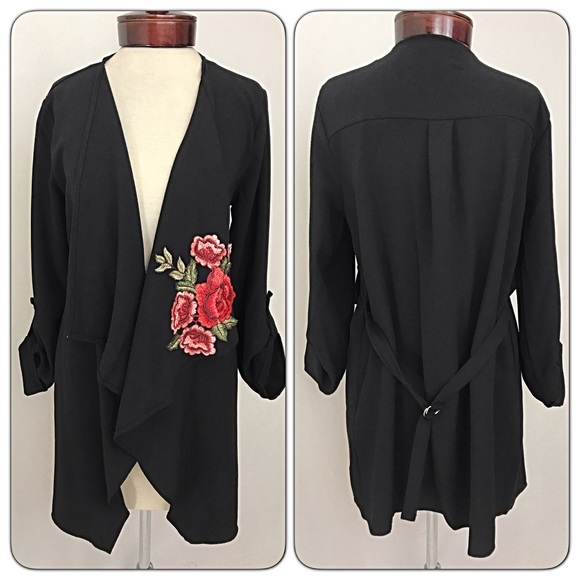 ❣️LAST❣️Embroidered Rose Patch Draped Blazer Sold - Picture 4 of 5