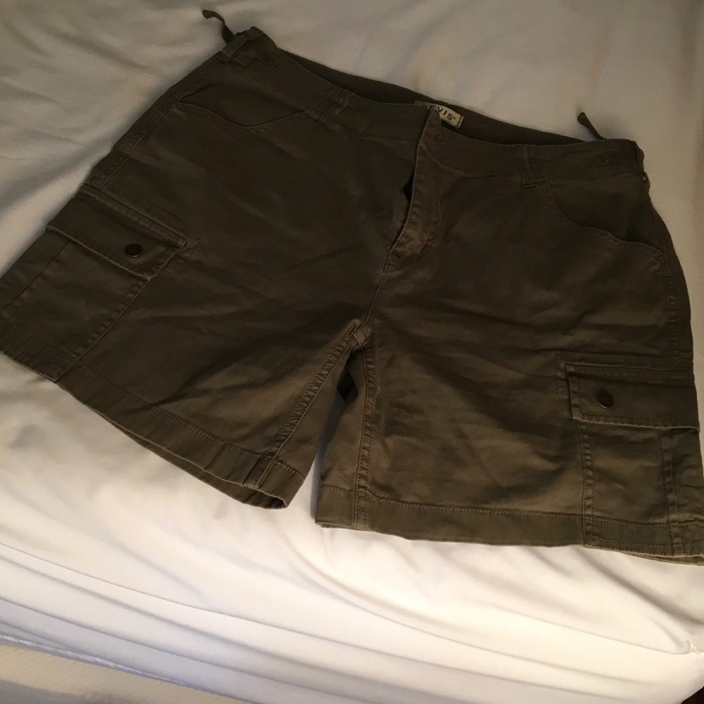 Orvis army green cargo shorts