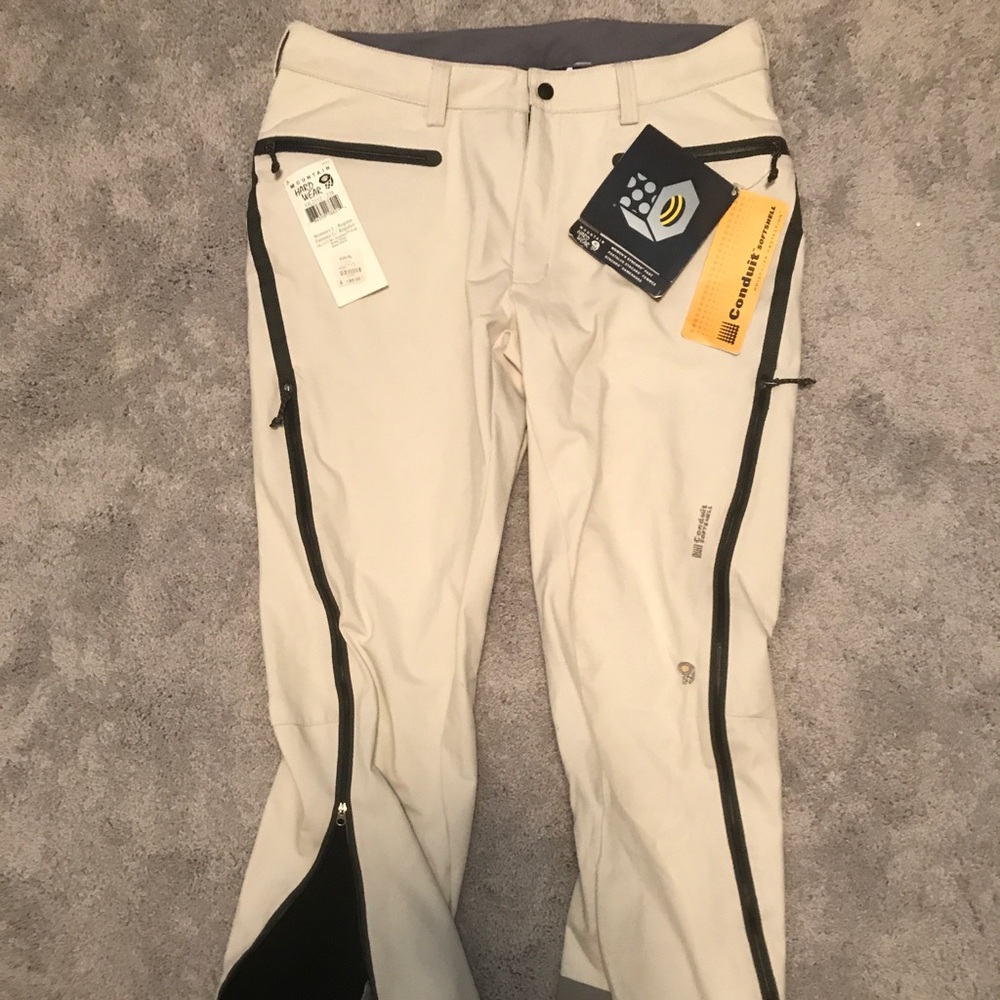 Mtn. Hardwear Ladies Synchro pants size Lg NWT