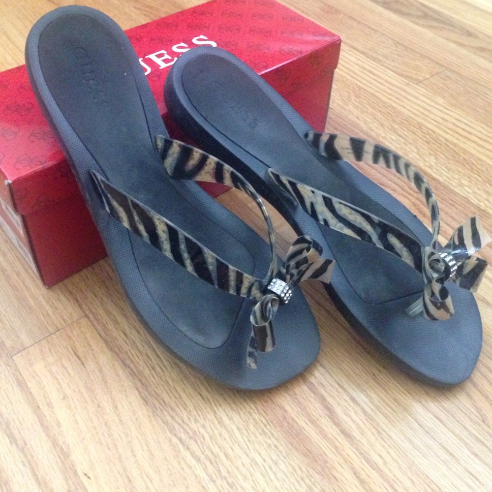 Guess Sandals