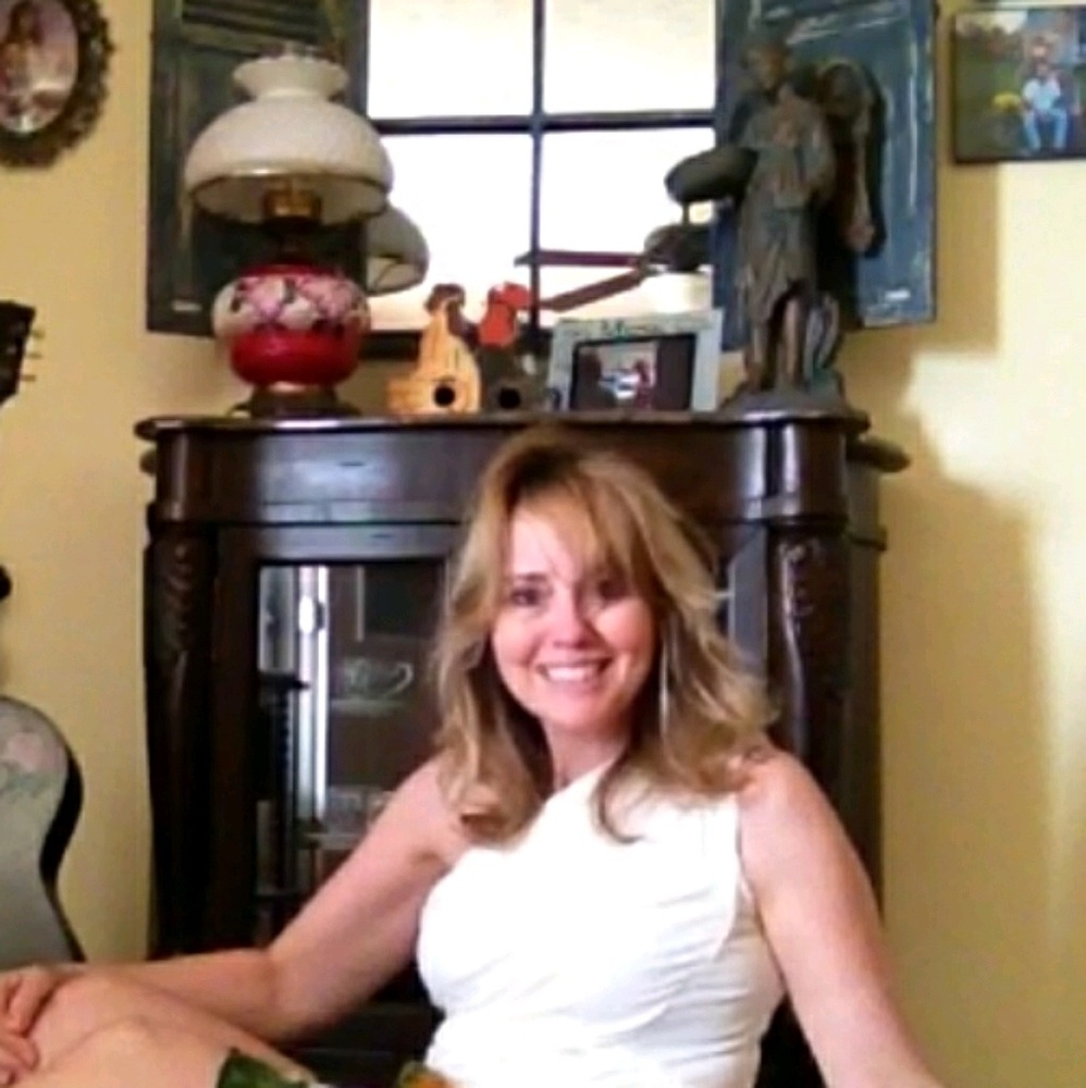 Meet your Posher, Rhonda