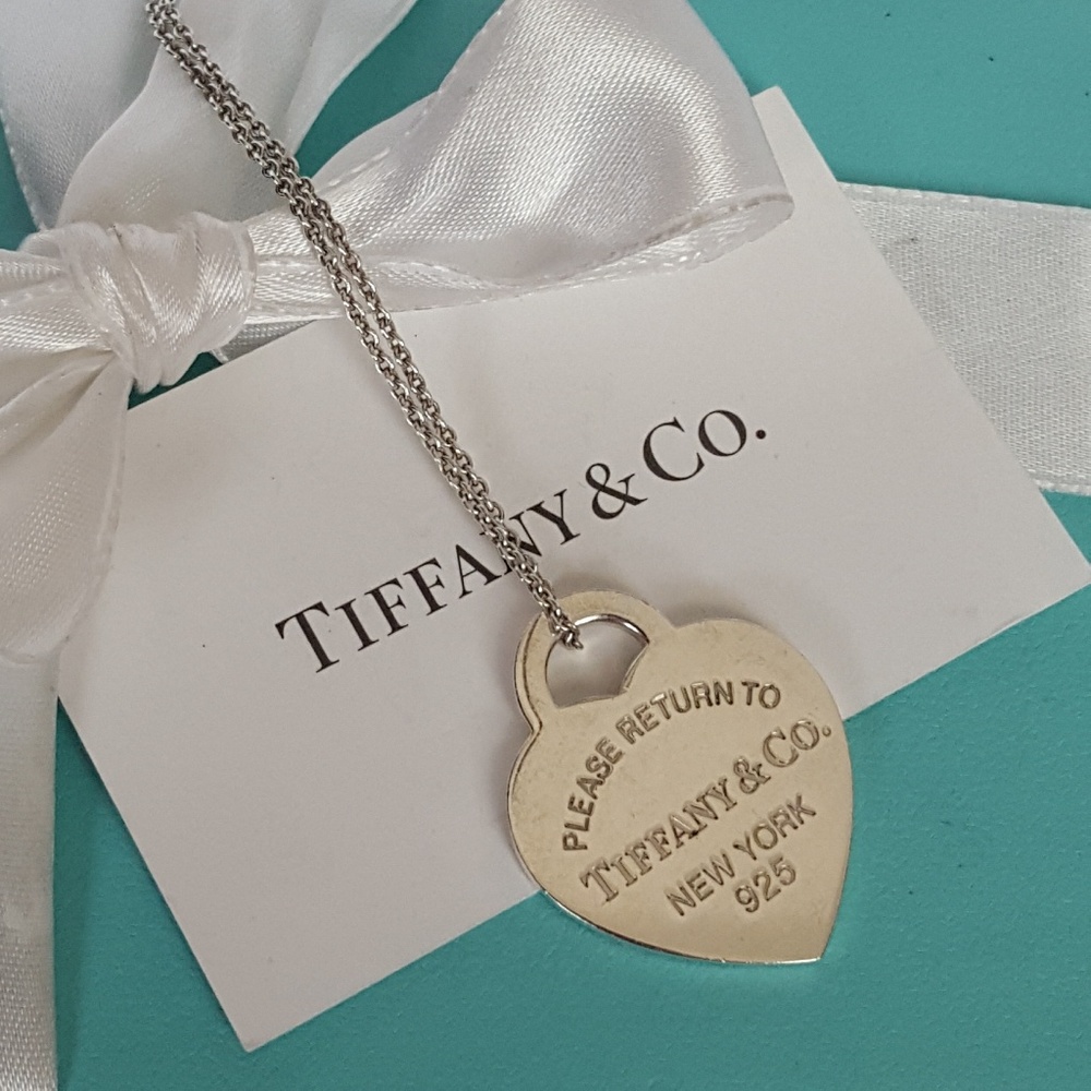 TIFFANY CO Large "Return to Tiffany" Necklace 18in