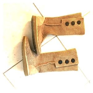 Ugg Tan Sweater Boots size 8