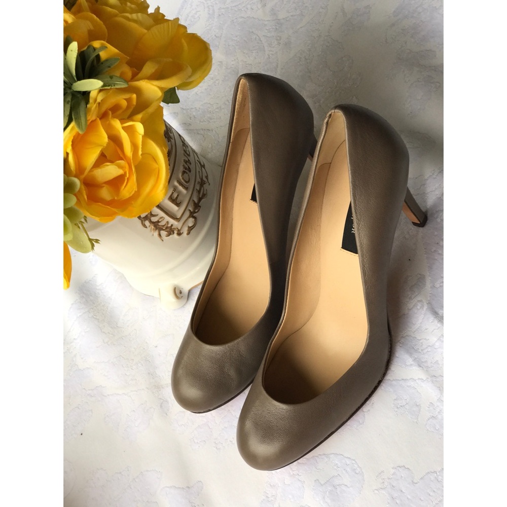 Ann Taylor shoes size 6 1/2