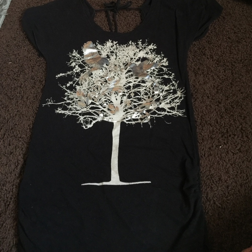 Very cute too, cut out back