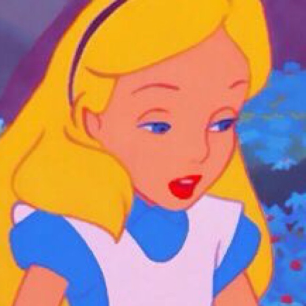 Meet your Posher, Leah