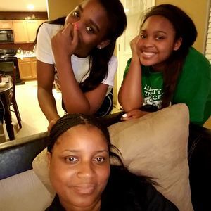 Meet your Posher, Sonya