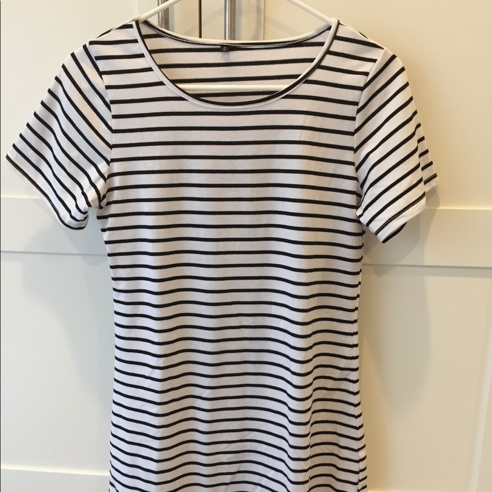 Black and White T-shirt dress