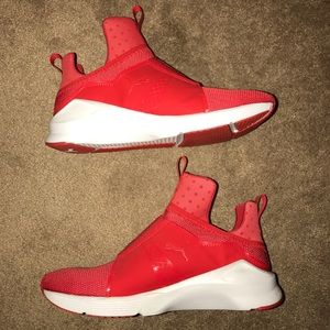 PUMA Fierce Sneakers - Red, Size 8