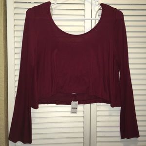 Burgundy long sleep crop top