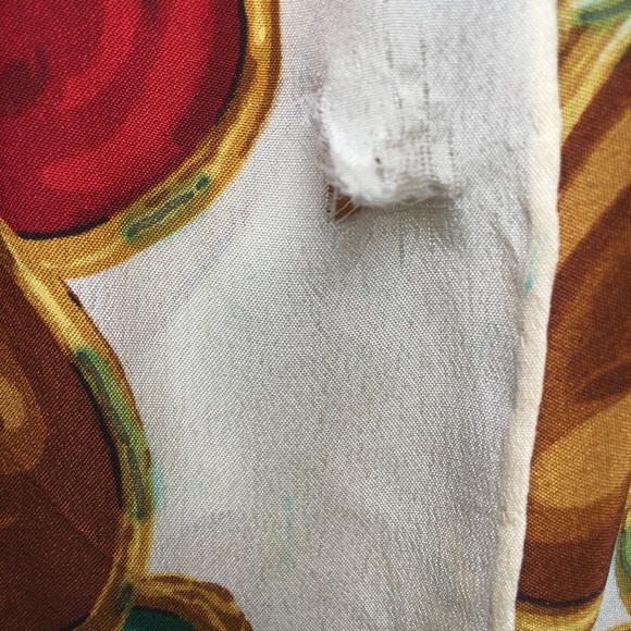 Chanel scarf - Picture 3 of 4