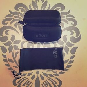Revo hardshell sunglass case/lintfree drawstring