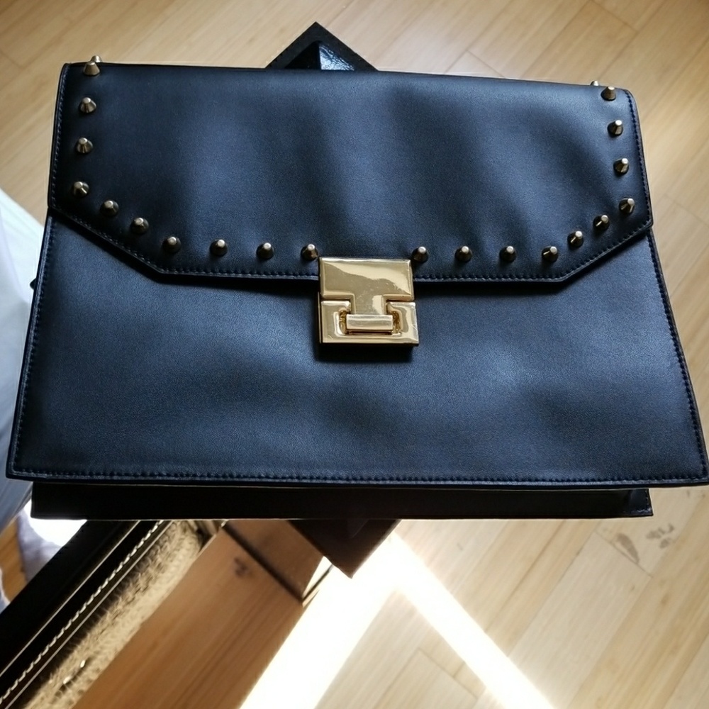 Women's clutch