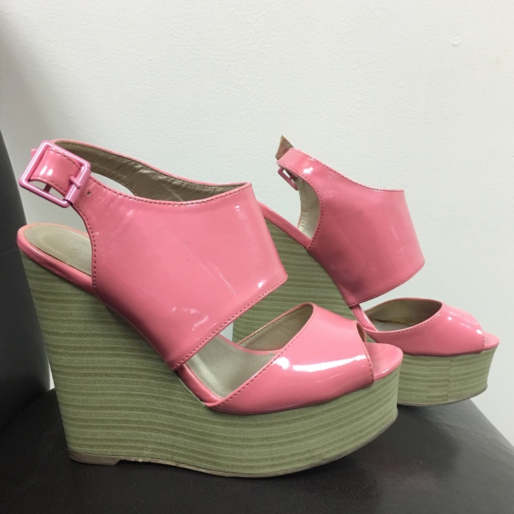 Light Pink Wedge Platforms
