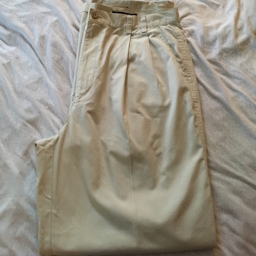 Men's pleated golf pants