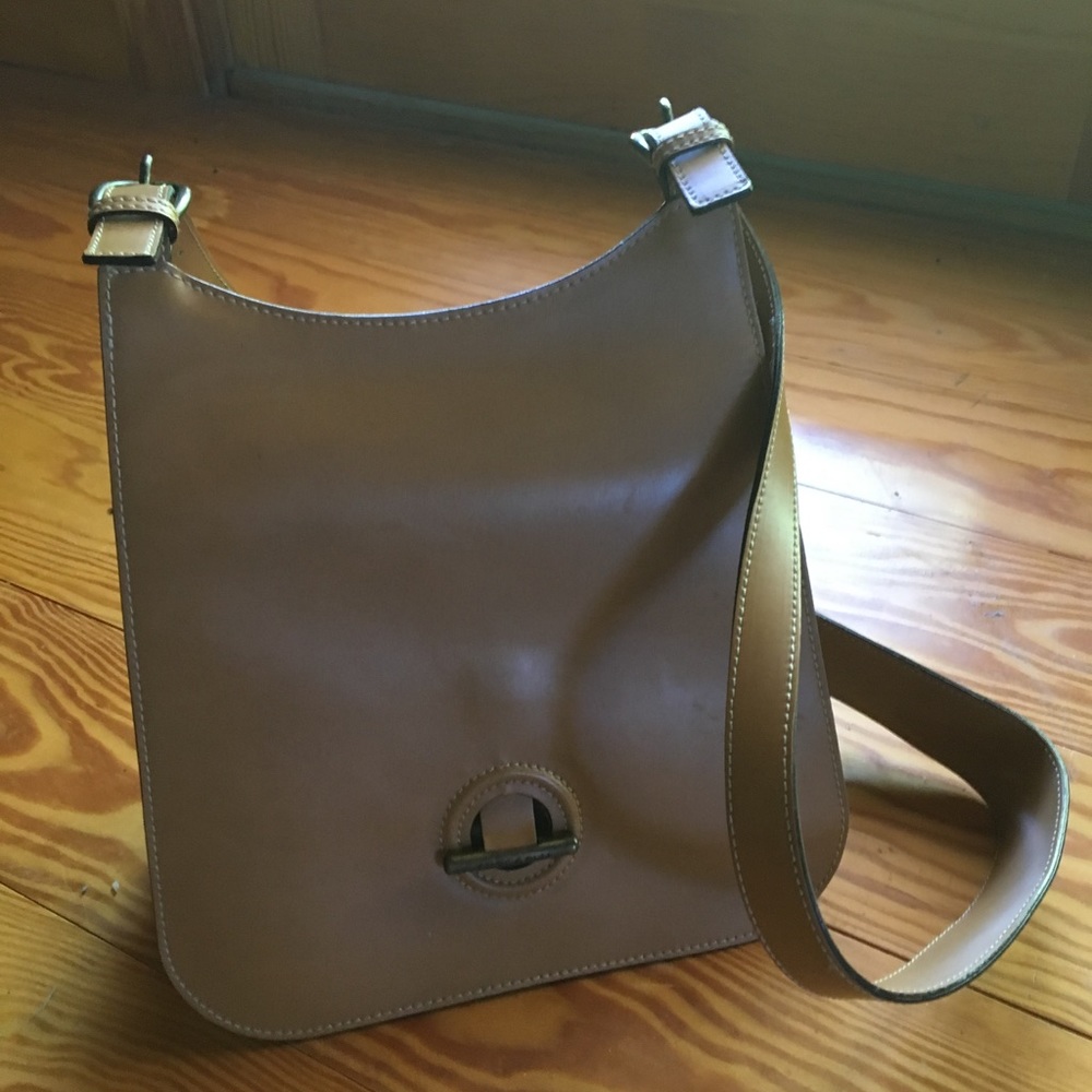 Leather bag