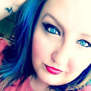 Meet your Posher, Carrie