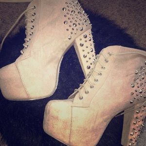 Platform booties
