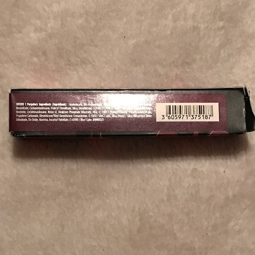 Urban Decay Liquid Lipstick - Picture 3 of 8