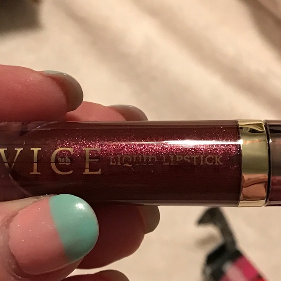 Urban Decay Liquid Lipstick - Picture 8 of 8