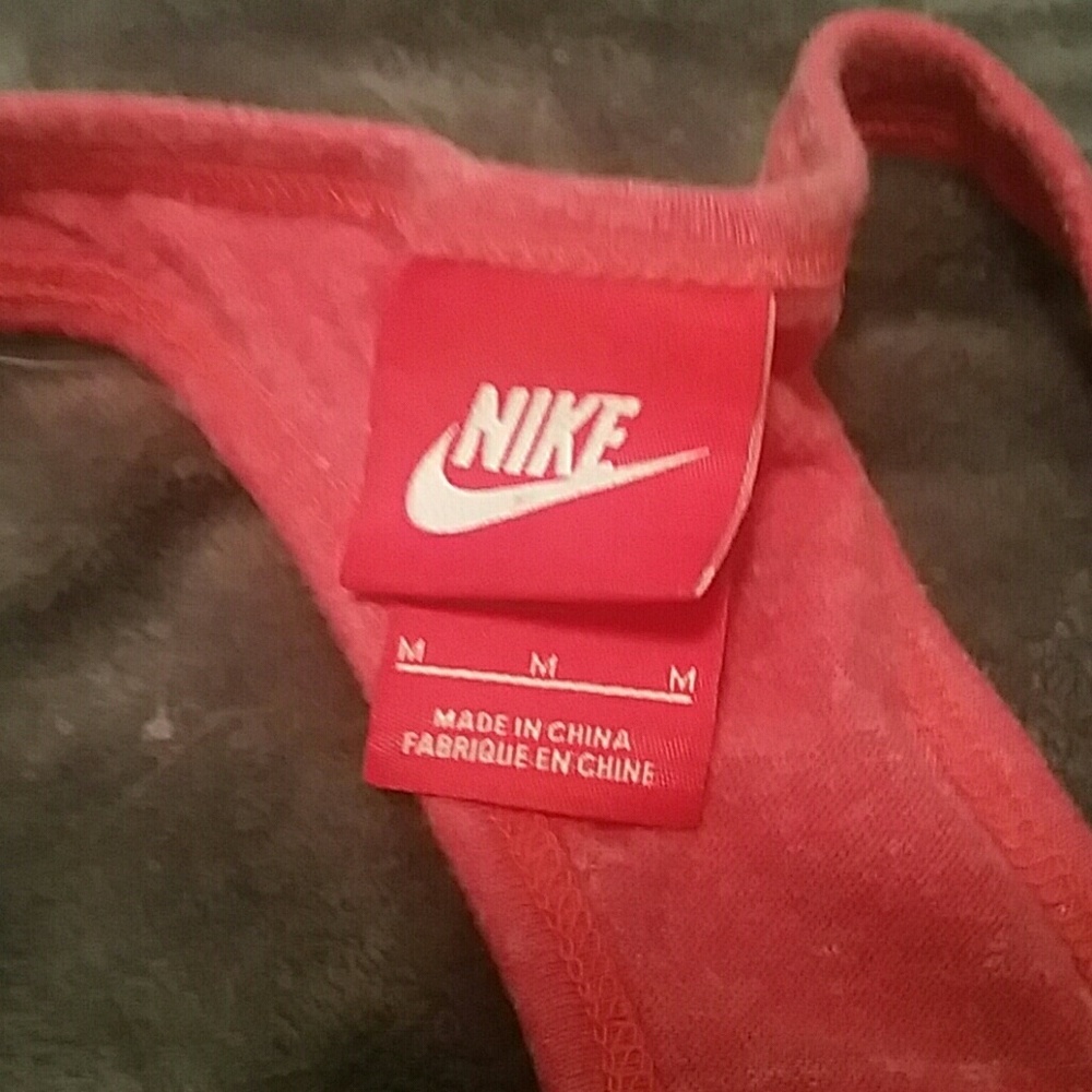 Nike Tanktop - Picture 2 of 3