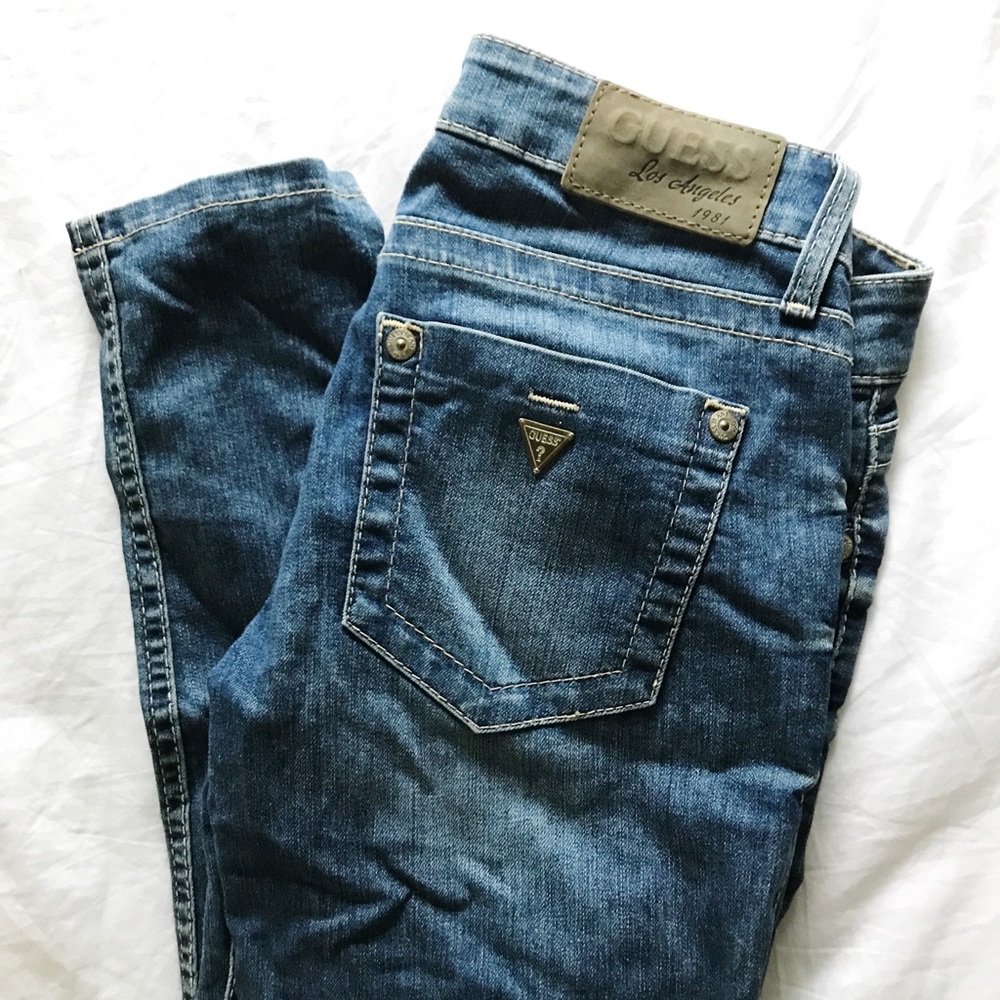 GUESS Jeans