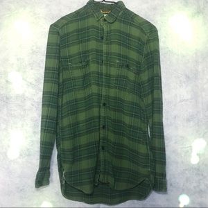 🌲 Urban Outfitters Green Flannel Shirt 🌲