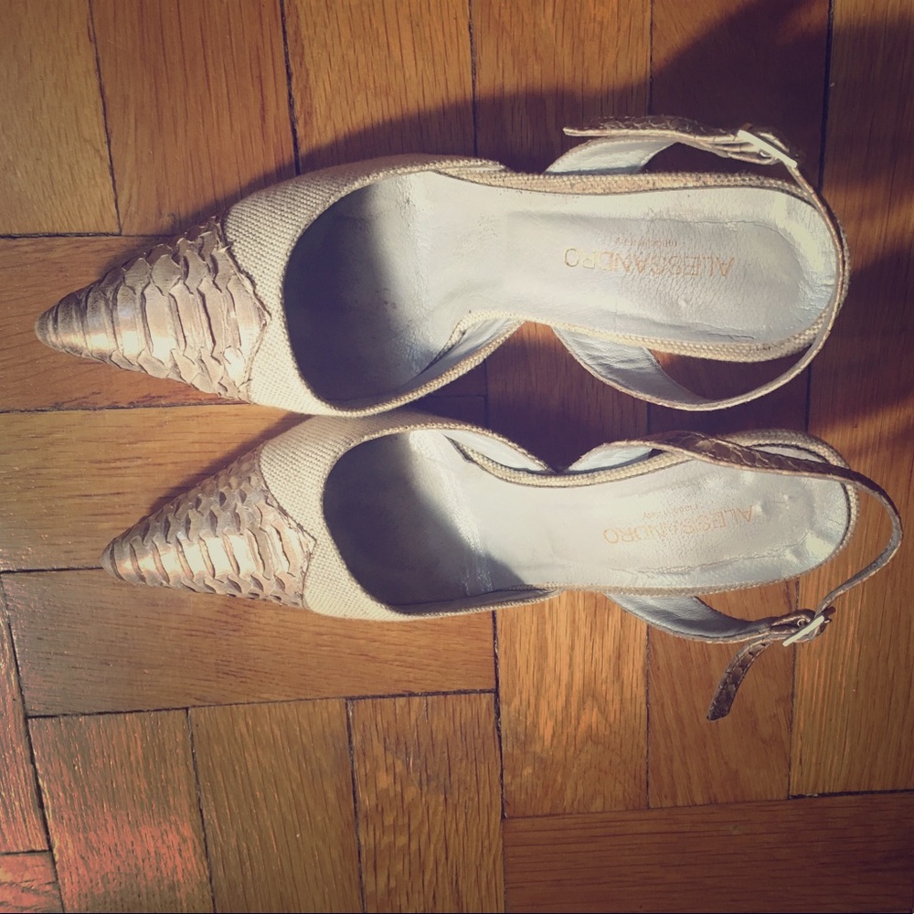 Kitten heel leather & linen sling-backs