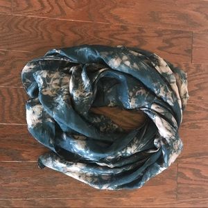 Urban outfitters scarf