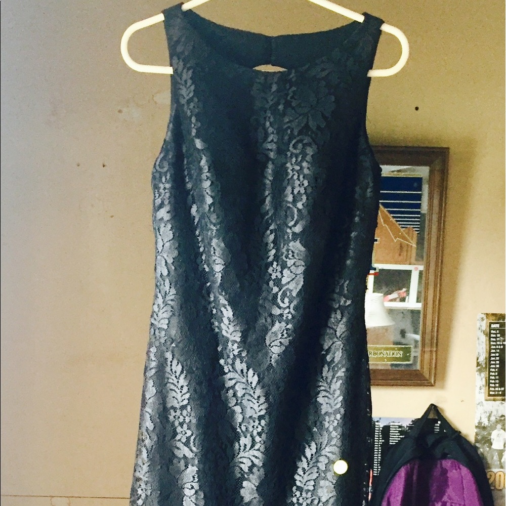 Beautiful lace bridesmaid dress!