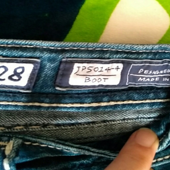 Miss Me Jeans - Picture 3 of 8