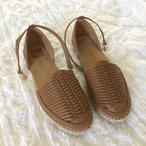Like new Dolce Vita Espadrilles