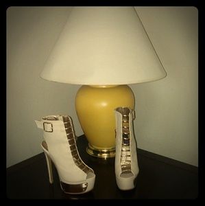 Brand new heels only tried on