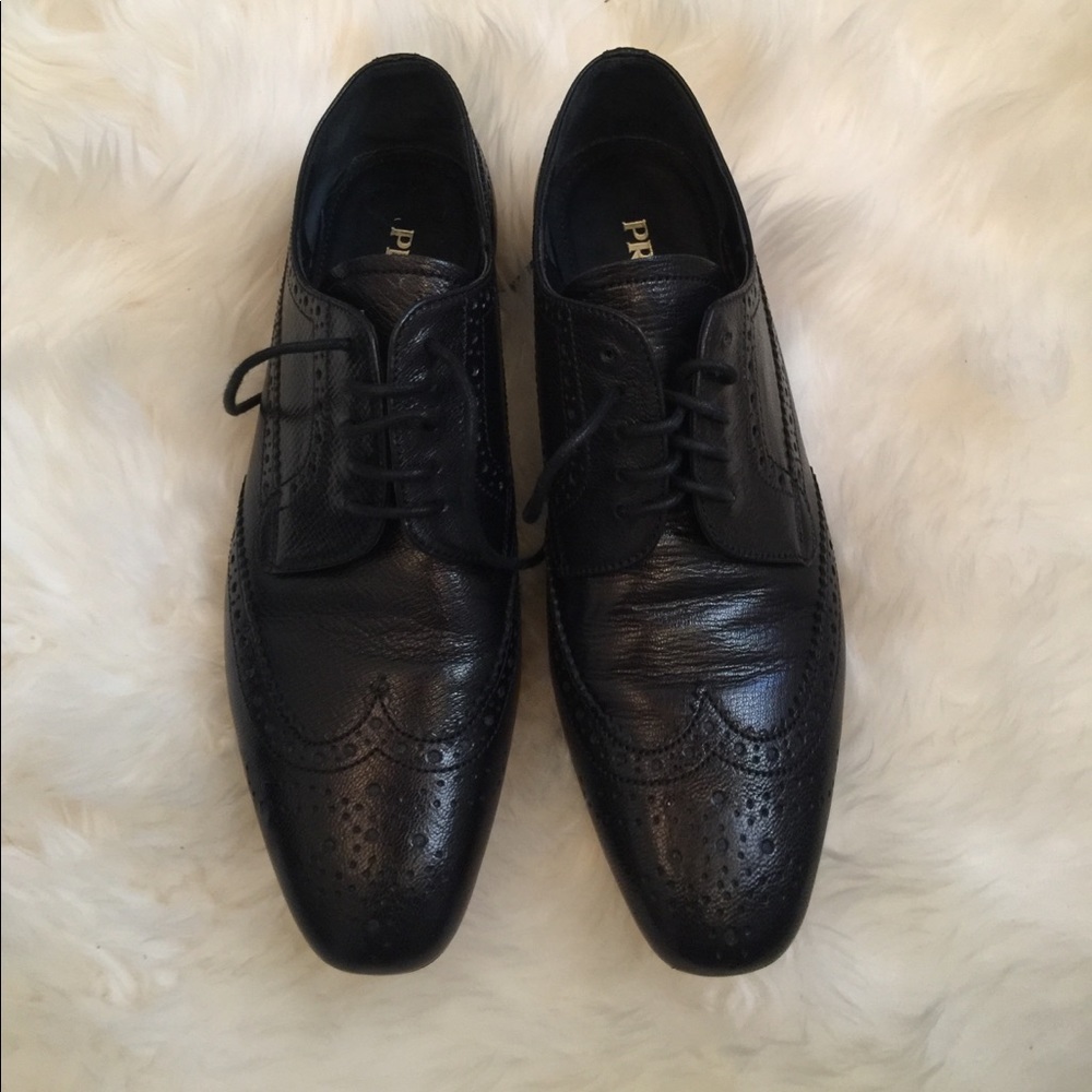 $750 Prada Madras lux size 8 black oxford