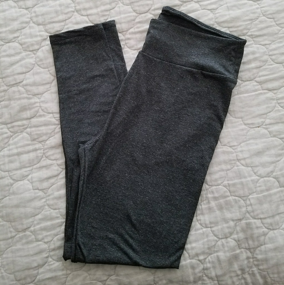Simple Addiction heathered charcoal grey leggings