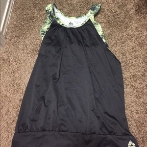 Sports bra / tank top