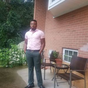 Meet your Posher, Devin