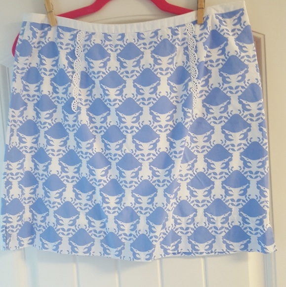 Lilly Pulitzer Dresses & Skirts - EUC Lilly blue crab skirt