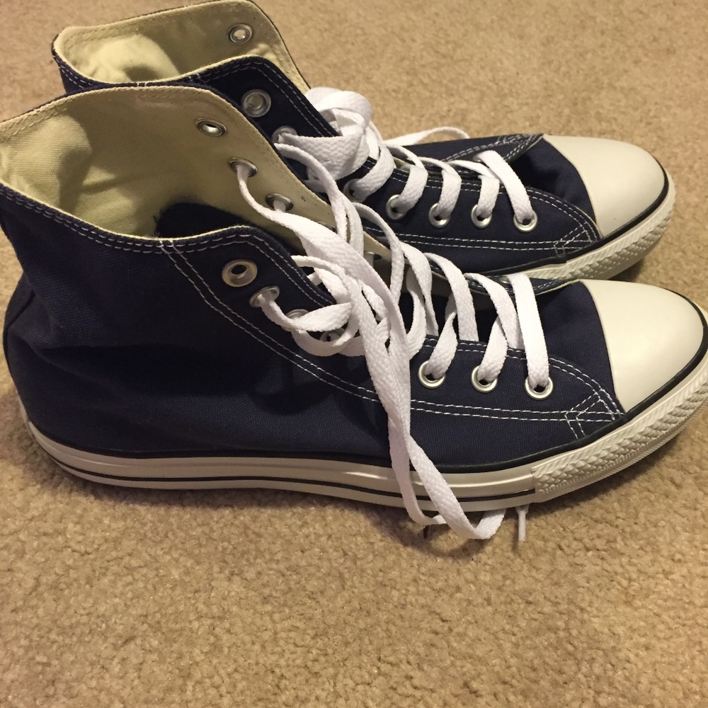 Navy Blue converse