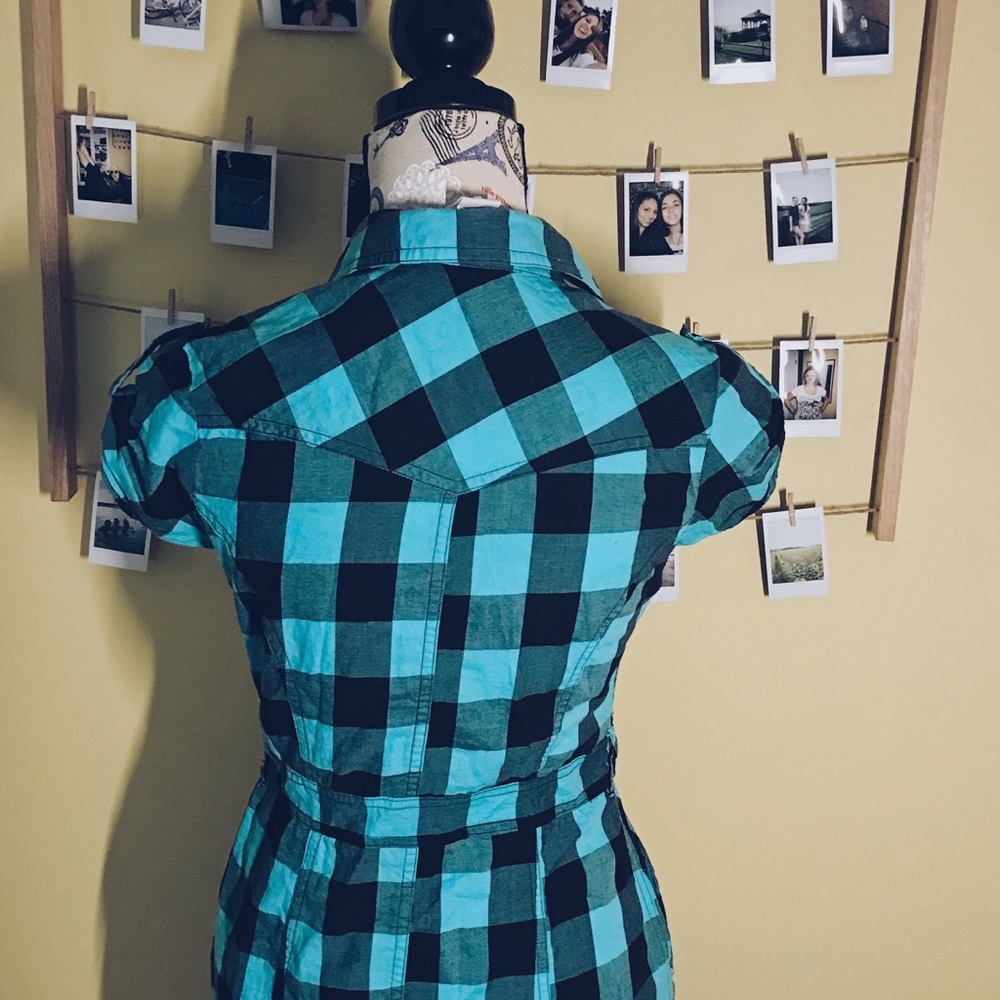 3 FLANNELS FOR 35 - Picture 7 of 8
