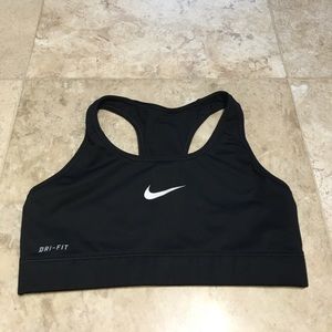 Black Nike Pro Sports Bra Size S