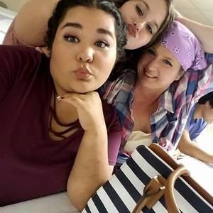 Meet your Posher, Lana