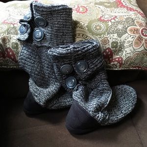 Slipper boots