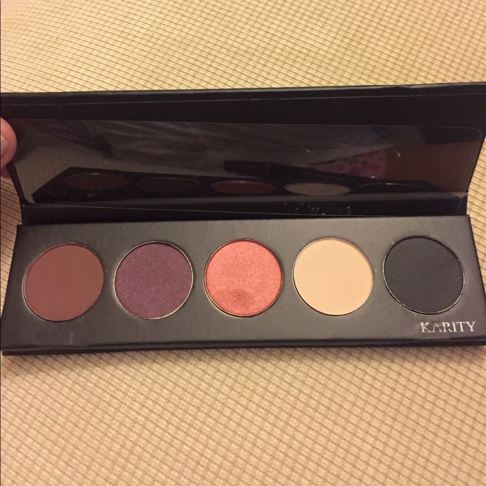 NIB!!  Karity Five Pigments eyeshadow palette