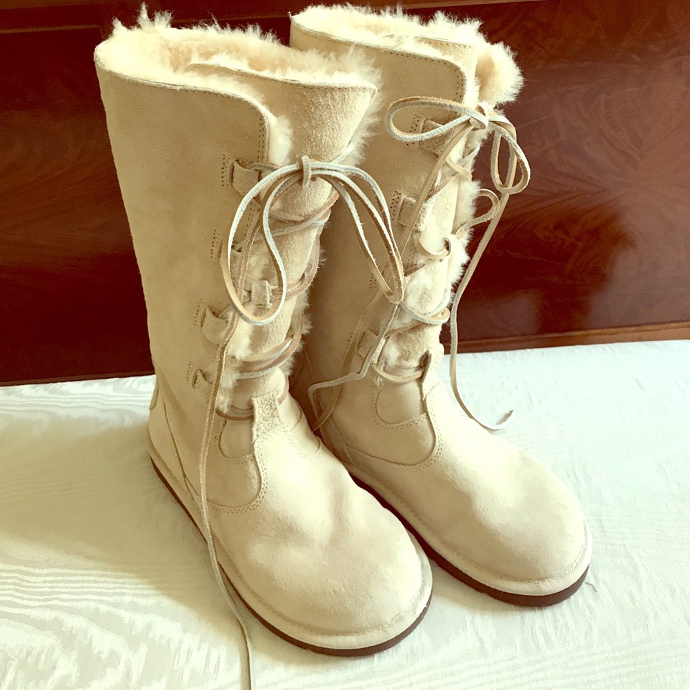 Featured UGG Australia Winter Boots