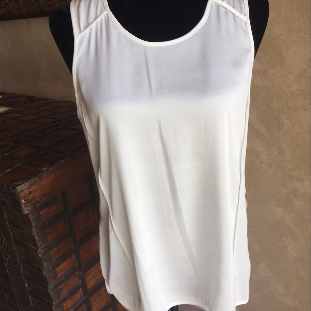 Vince Camuto white sleeveless top blouse