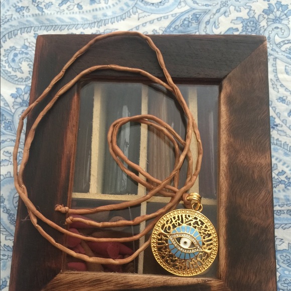 Beautiful Turkish blue evil eye  with silk cordon - Picture 4 of 8